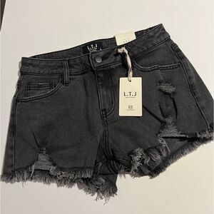 L. T. J. Denim Los Angeles Jean Shorts Size Small Distressed NWT‎ Juliet